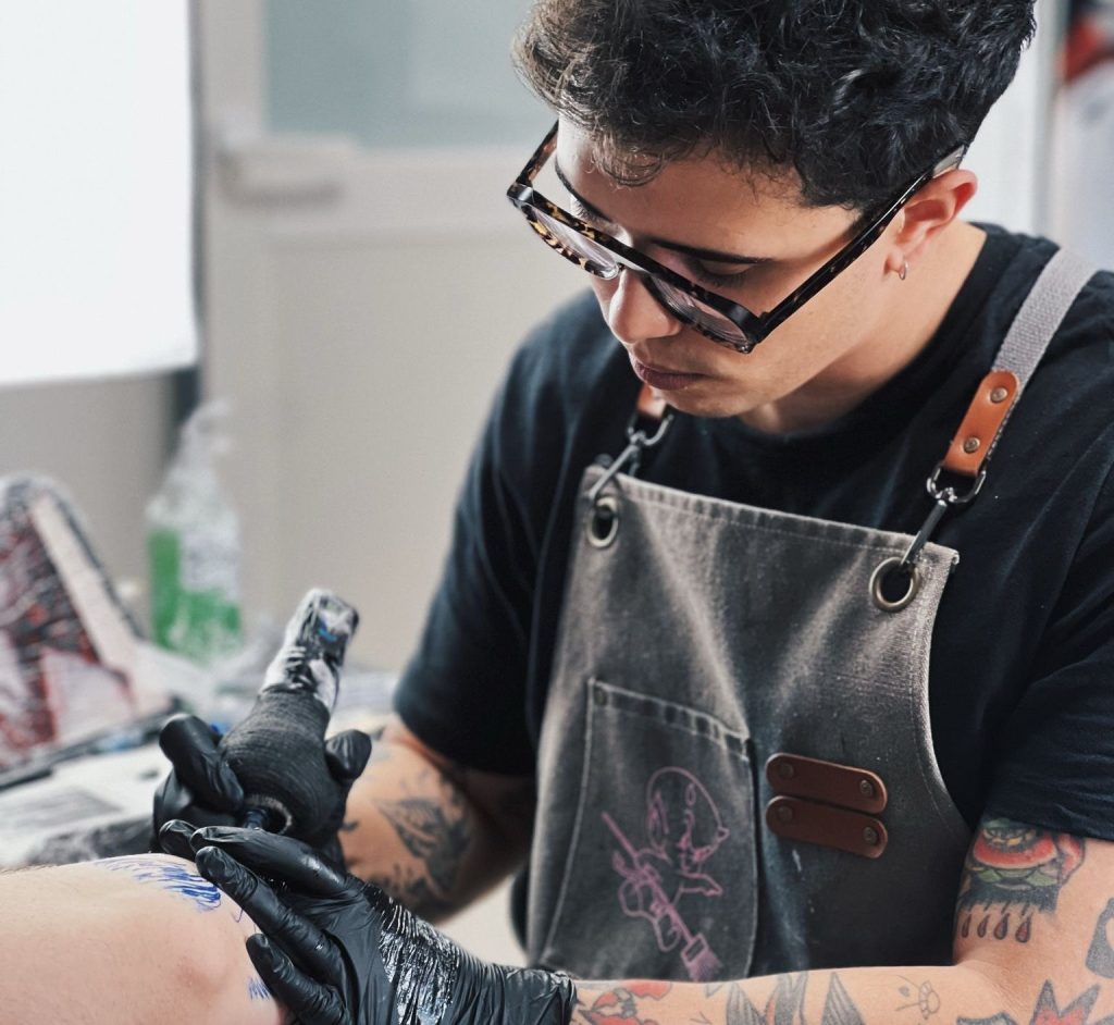 Alejandro García de ALCOSTE  TATOO: «Tenía claro que el camino convencional no era lo adecuado para&nbsp;mí»